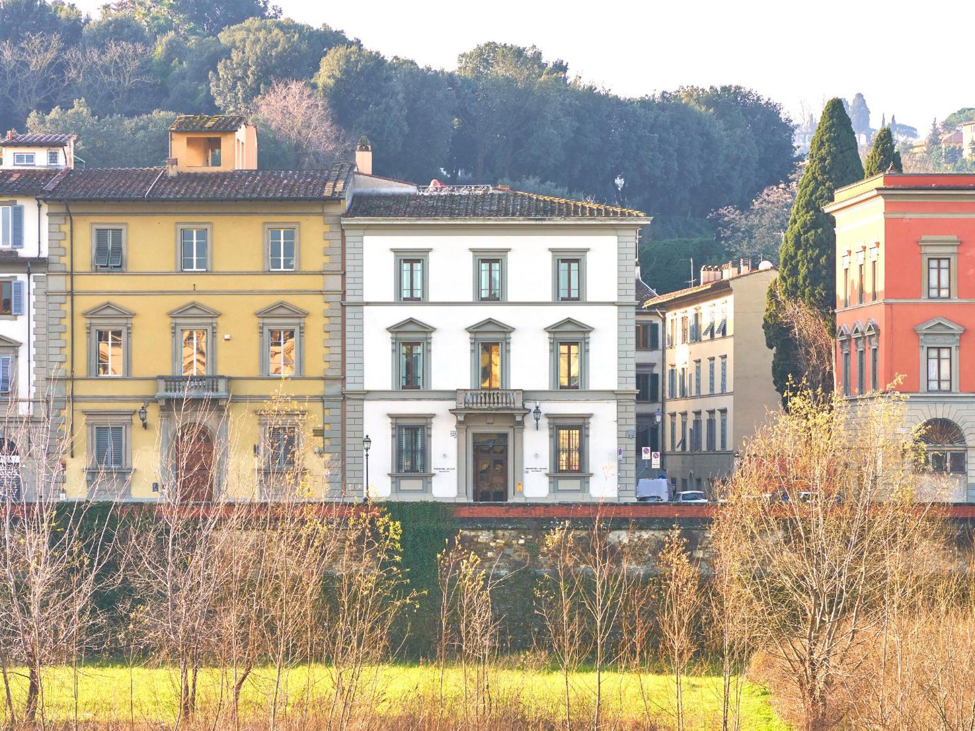 Serristori Palace Residence Флоренция Экстерьер фото
