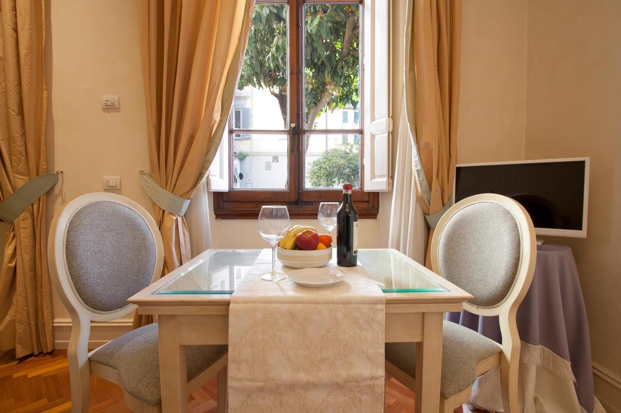 Serristori Palace Residence Флоренция Номер фото