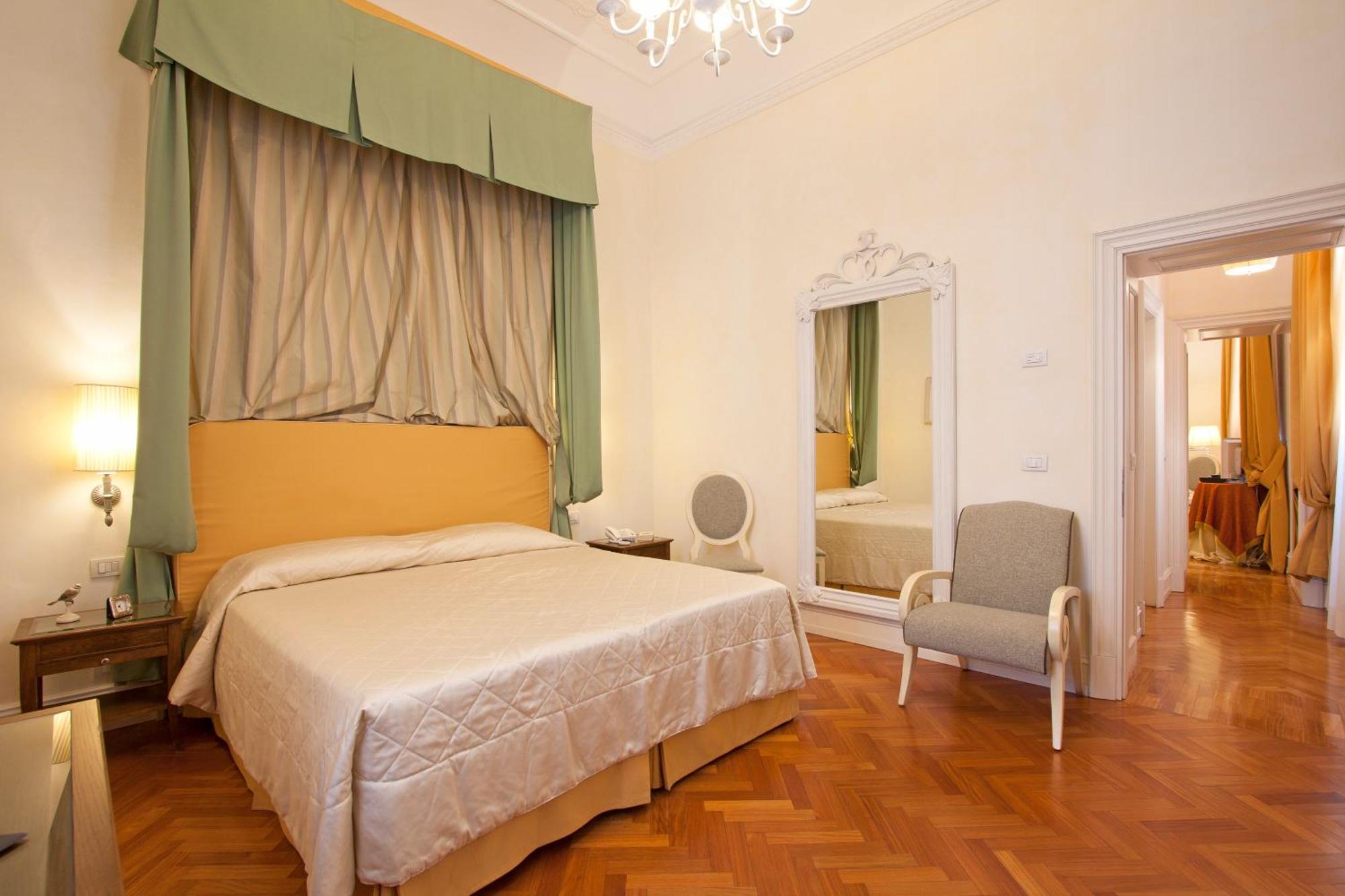 Serristori Palace Residence Флоренция Номер фото